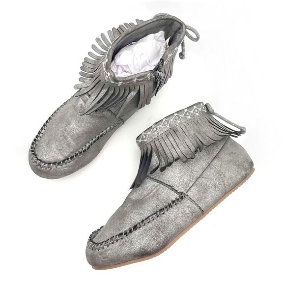 Hanna Andersson Erika Moccasin Fringed Zip Bootie Silver Metallic Girls Size 4 - Picture 2 of 16